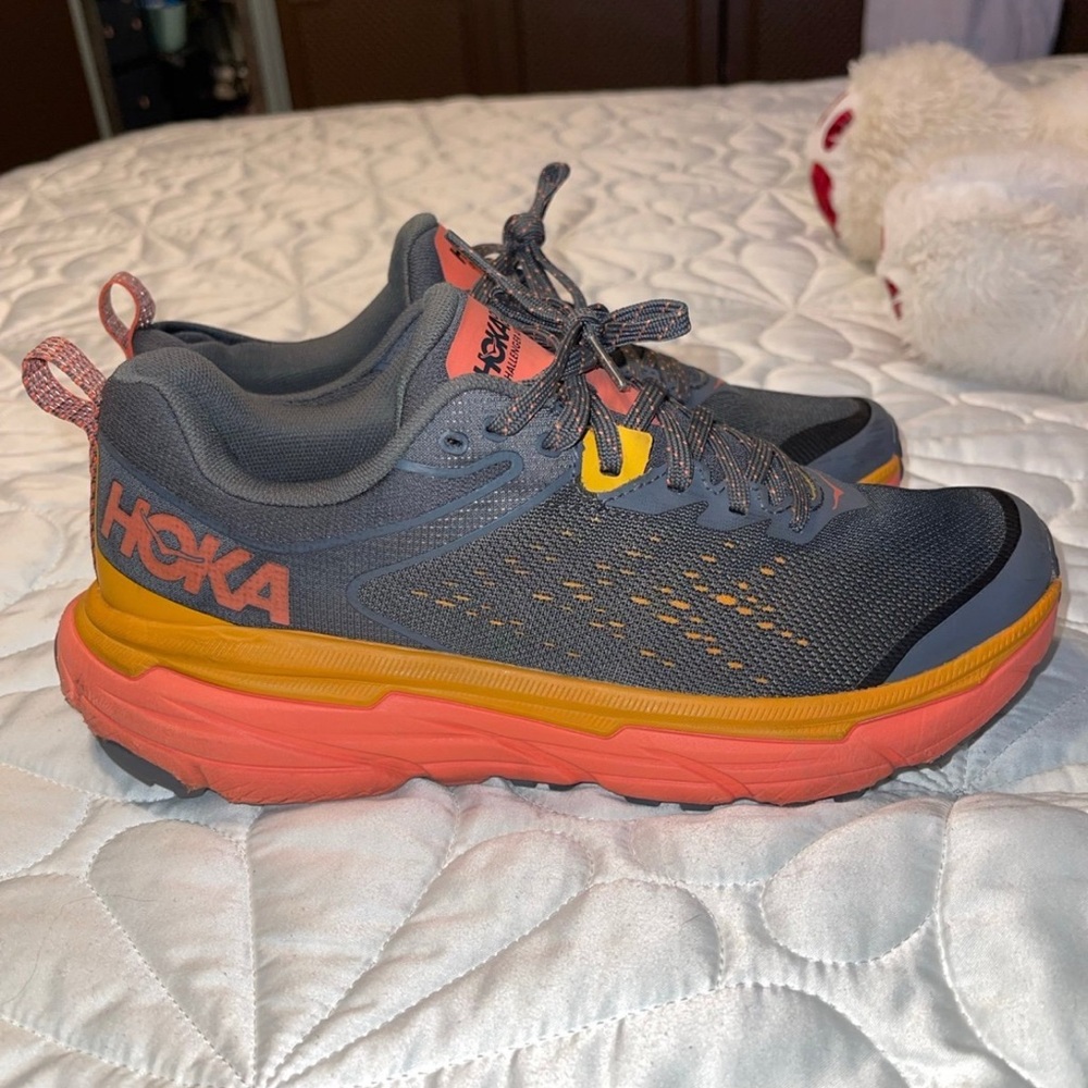 Hoka Challenger ATR 6 Shoes